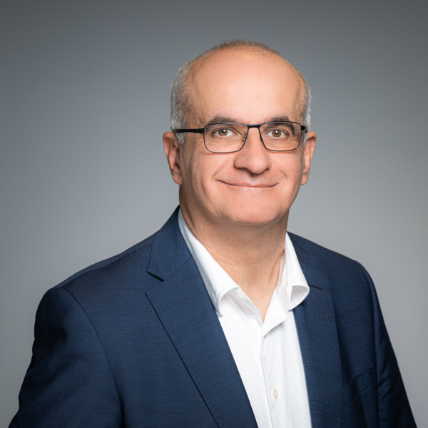 Foto Prof. Dr. Manfred Bayer